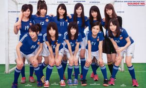 Tomomi Itano Natsuko Tatsumi Nonami Takizawa Ayaka Komatsu Manami Marutaka Misaki Yonemura [เพลย์บอยประจำสัปดาห์] 2010 No.25 Photo Toshi