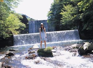 [Bomb.TV] Luglio 2006 Yui Aragaki Yui Aragaki / Yui Aragaki