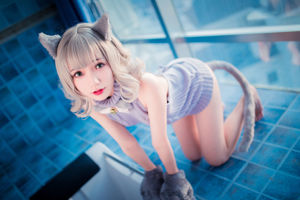 [Foto Net Red COSER] Loli Welfare Mao Mao - Sweater Backless