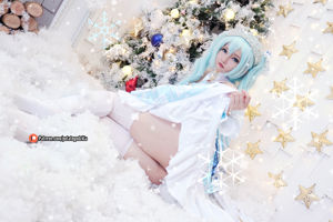 [COS Welfare] Senhorita Coser Potato Godzilla - Snow Miku