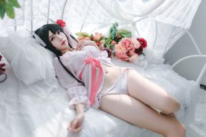 [Ảnh Cosplay] Moe Niang Lost Humanoid QUQ - Cá tầm (Hiei) Diễu hành dưới Mặt trăng