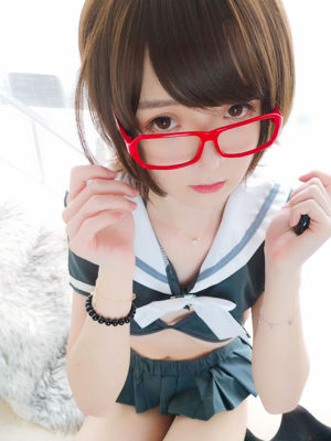 [网红Coser] Yi Xiaoyangze "Good Morning School Girl"