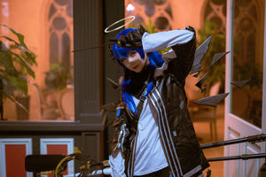 [COS Welfare] Panna Coser Xing Zhichi – Arka jutra „Mostima”