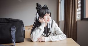 Kleine Fee Cosplayer 《Atago Uniform》 [COSPLAY Wohlfahrt]