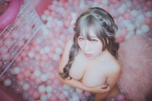 [美女Coser] 從從從從鸞 《海洋球》