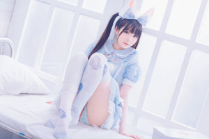 [COS Welfare] Weibo Girl Paper Cream Moon Shimo - Gaun Pembantu