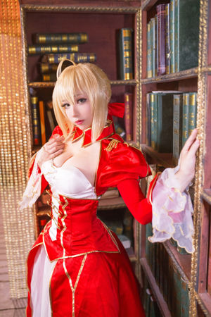 Coser Chihiro-sama "Abiti formali di Nerone"