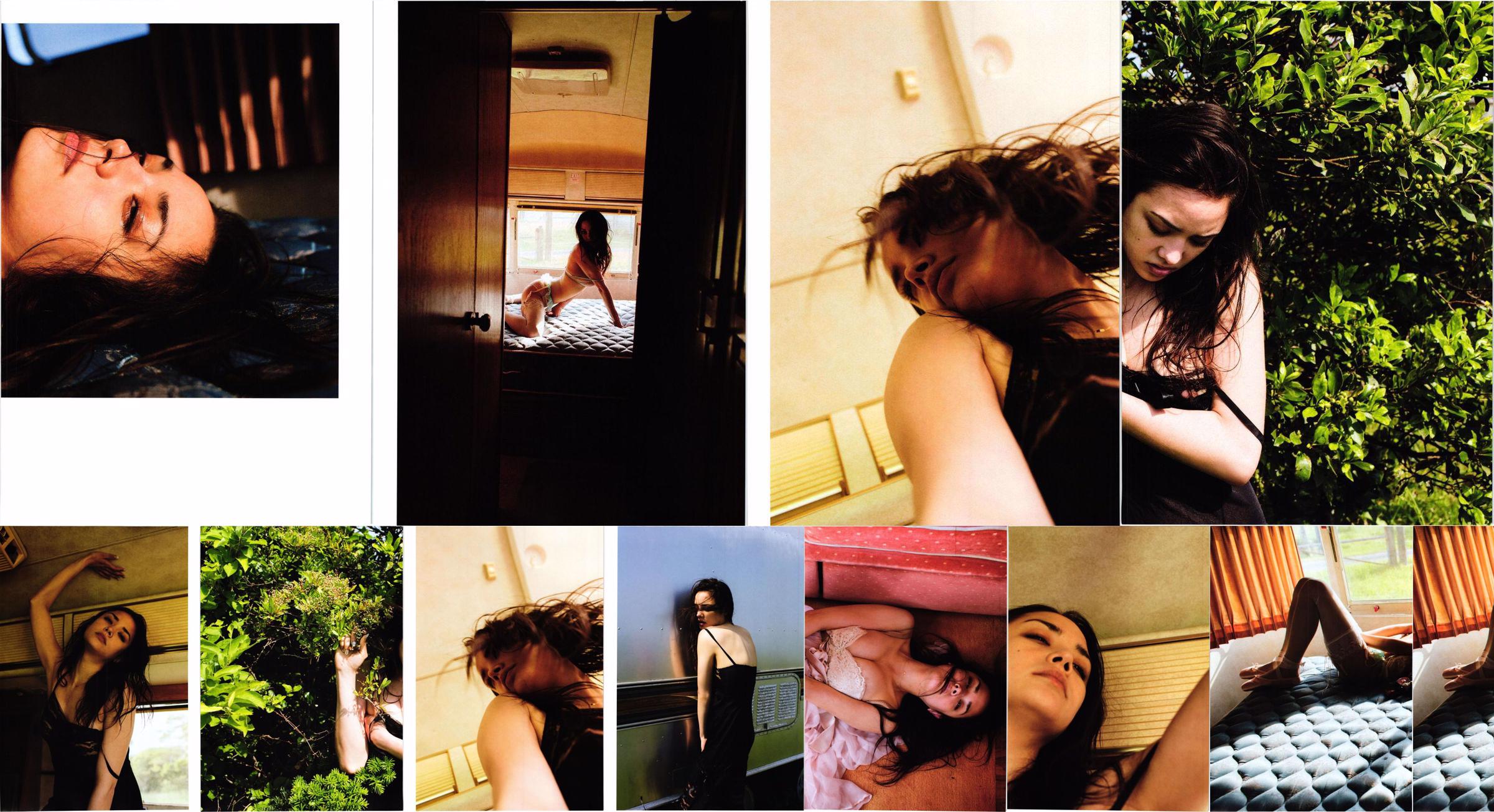 Kagami Seira / Kagami Sera "Neo Mook" [PhotoBook] No.8d4a10 Página 1